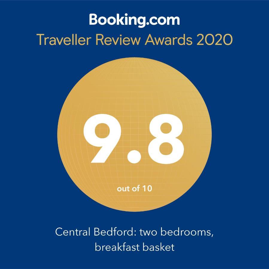 Central Bedford: Two Bedrooms, Breakfast Basket Ngoại thất bức ảnh